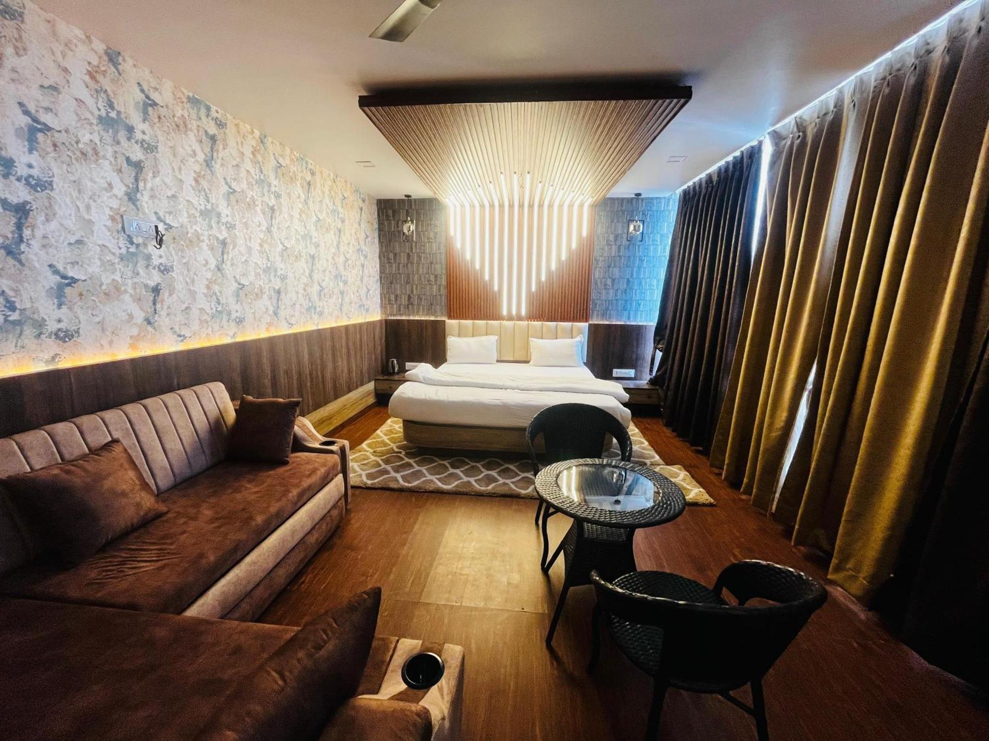 Ks Paying Guest House Varanasi Exterior foto